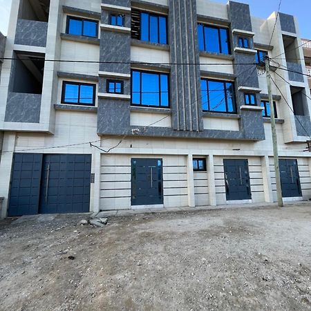 Shortlets In Cotonou Apartment Ngoại thất bức ảnh