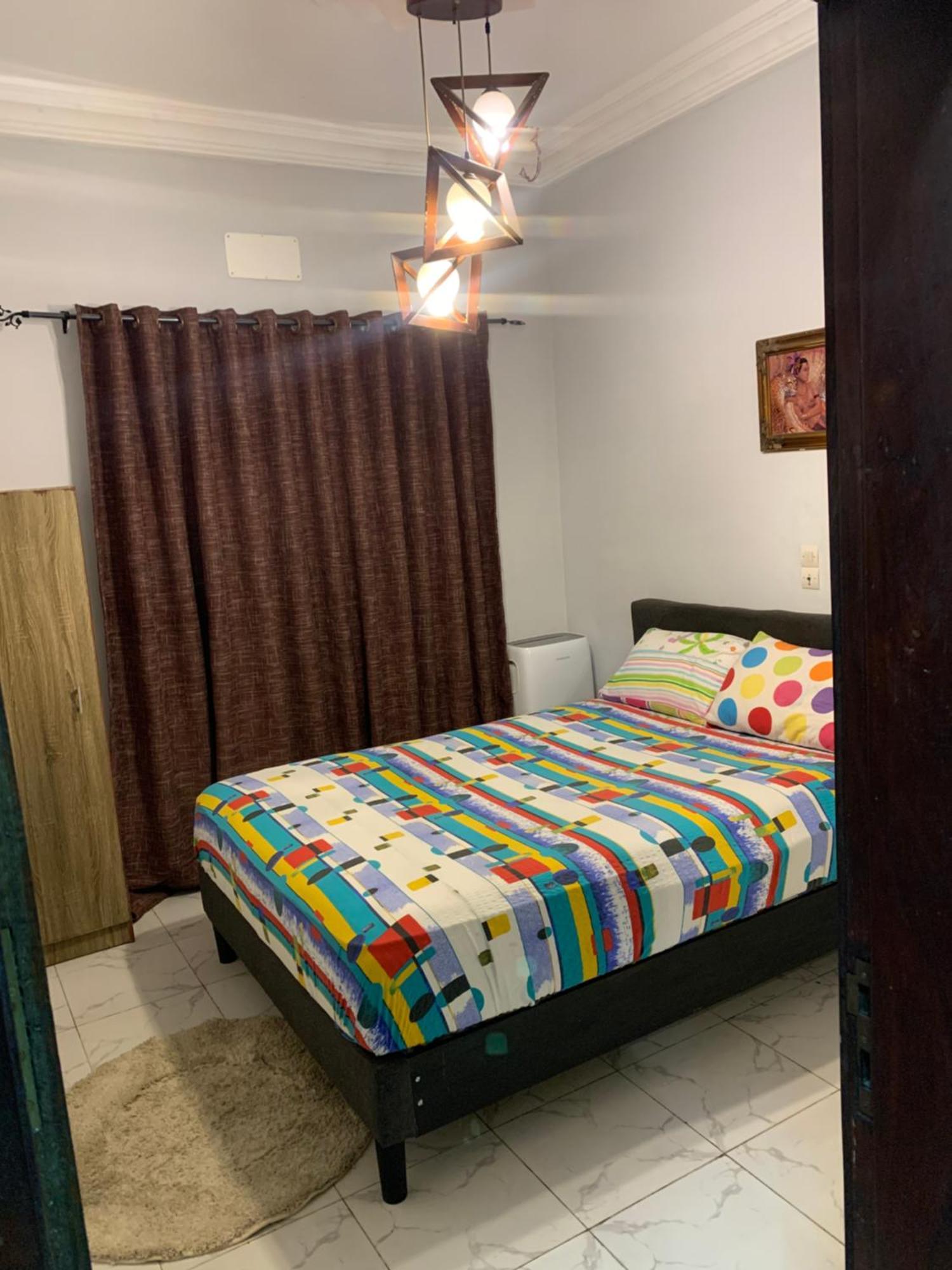 Shortlets In Cotonou Apartment Ngoại thất bức ảnh